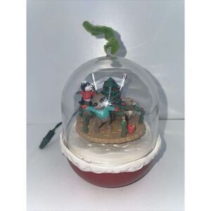 HALLMARK 1994 FOREST‎ FROLICS